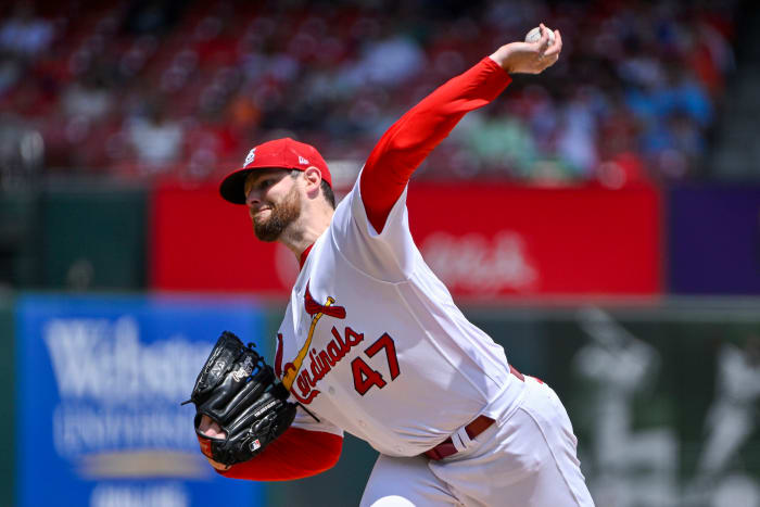 St. Louis Cardinals starting pitcher Jordan Montgomery pitches against the SF Giants during the second inning at Busch Stadium. (2023)